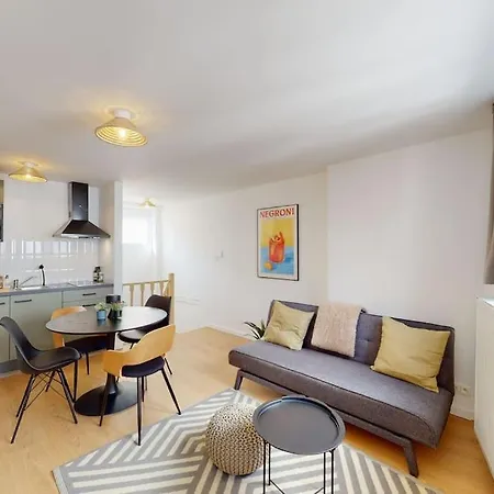 House W 35 アパート